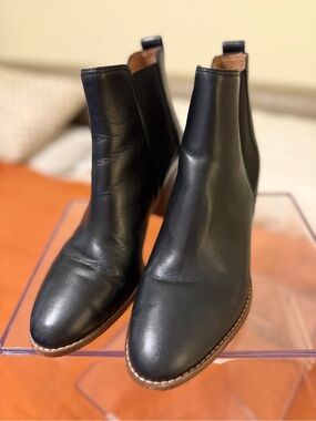 Madewell Black Leather Heeled Chelsea Boots
